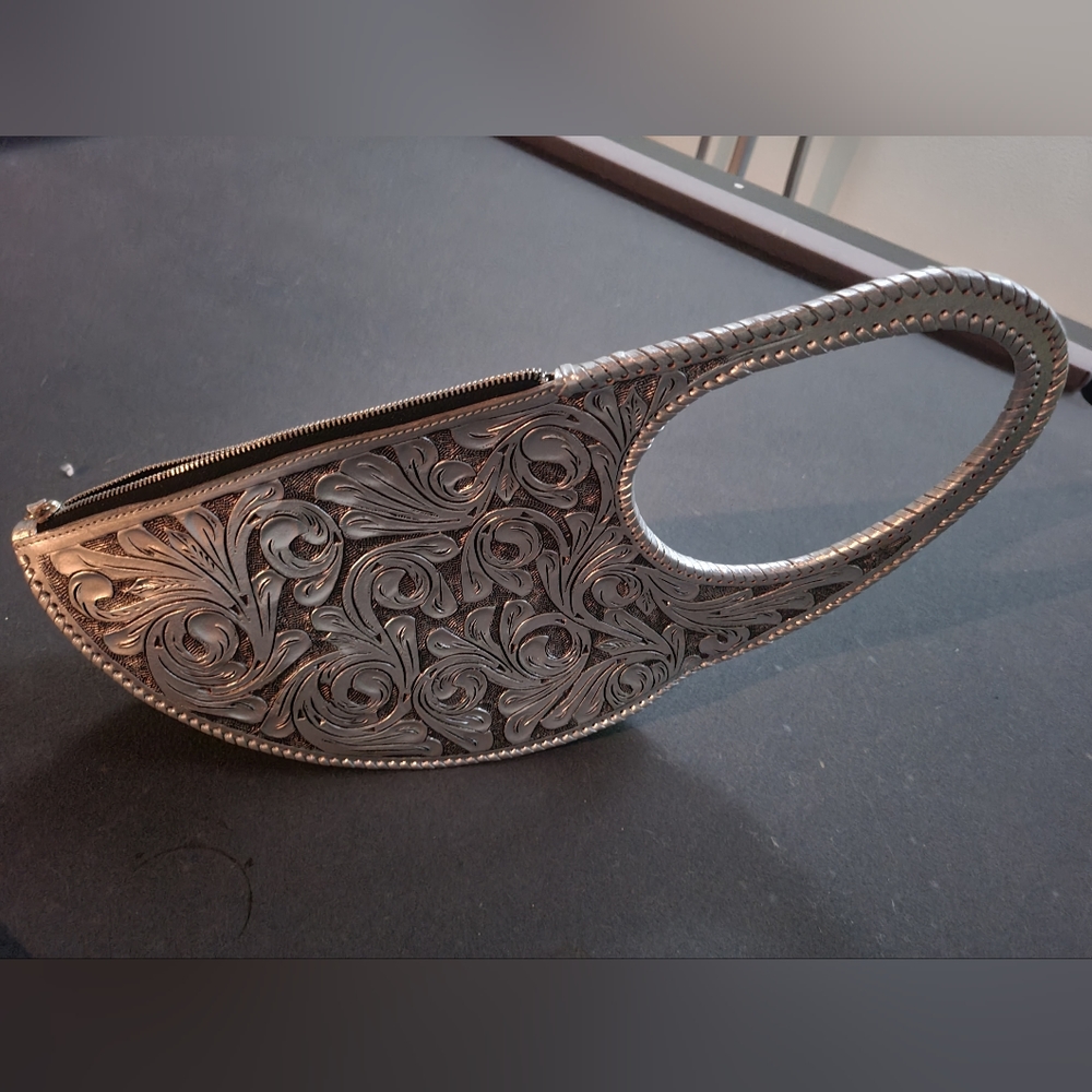 Silver Orgin E Purse